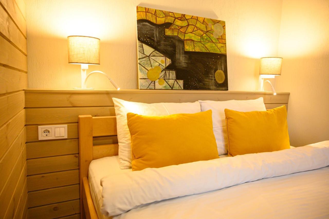 Space Apart Hotel ลุตสกาย ภายนอก รูปภาพ