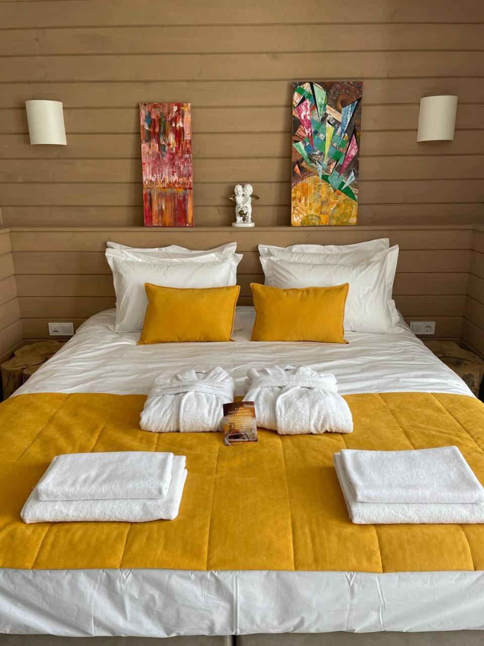 Space Apart Hotel ลุตสกาย ภายนอก รูปภาพ